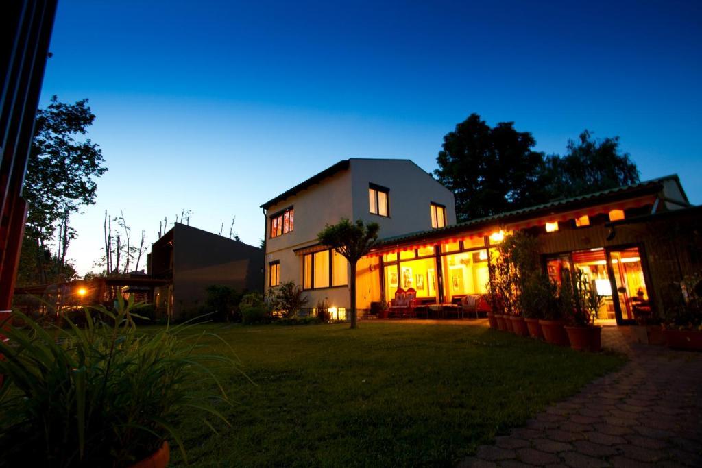 Villa Mária Vendégház Siófok Exterior foto